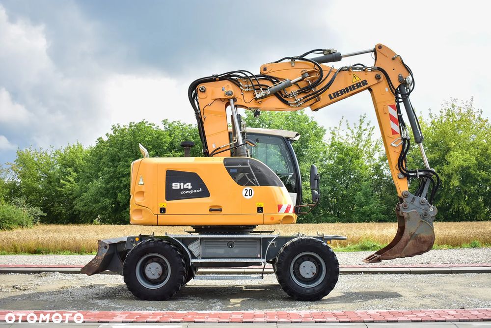 Liebherr A 914 Compact /16.5T. / Ramię 3x łamane/ Bez AdBlue/ Kamera/ Sprowadzona z Niemiec/ Stan wzorowy ! - 3