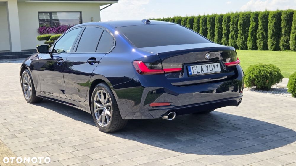 BMW Seria 3 - 35