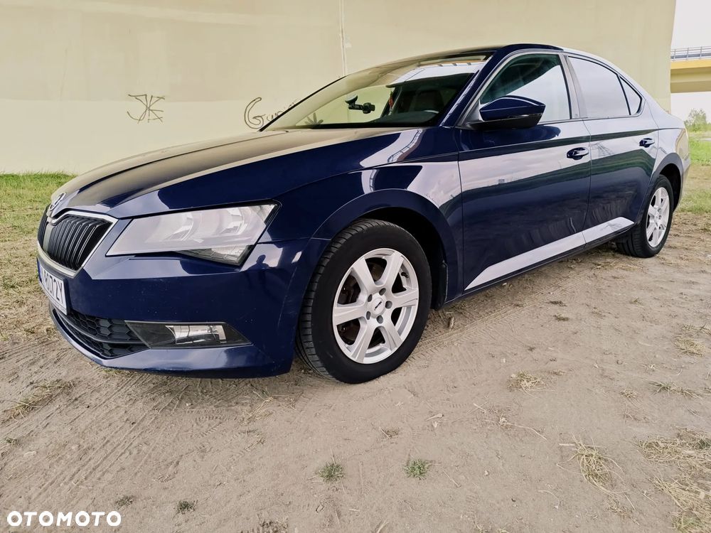 Skoda Superb 2017 photo 5
