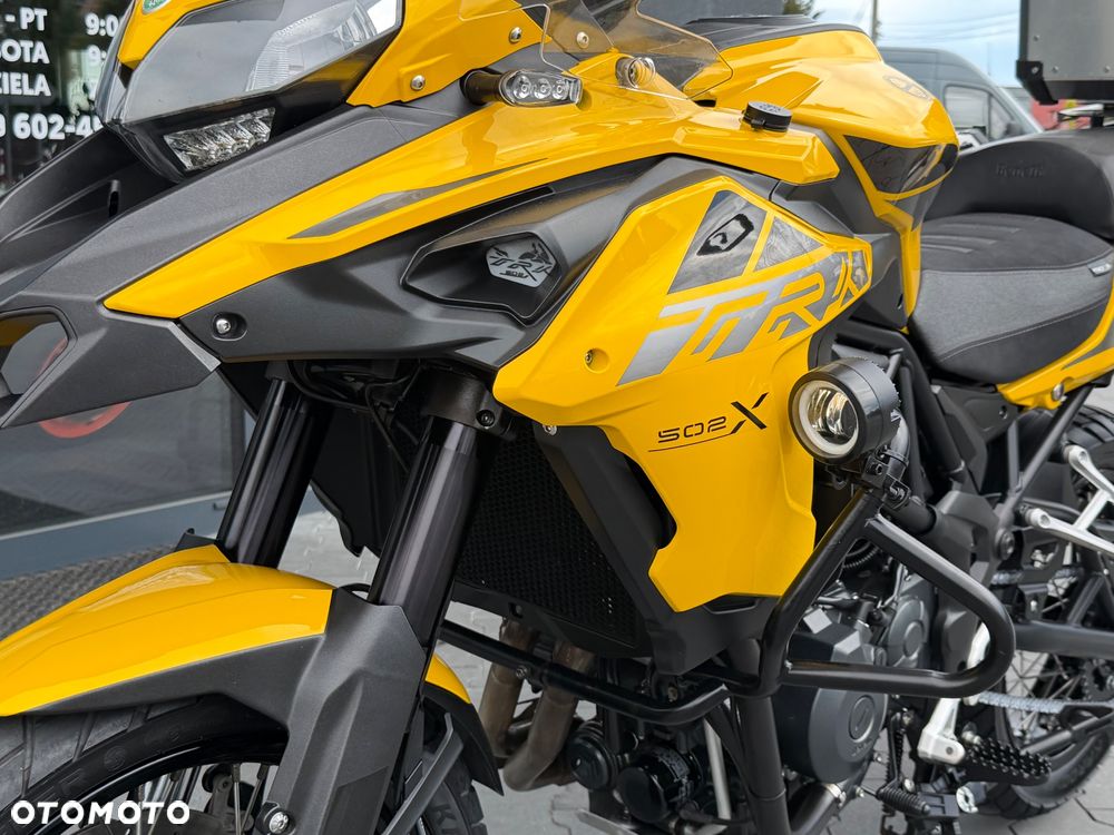 Benelli TRK 502X - 38