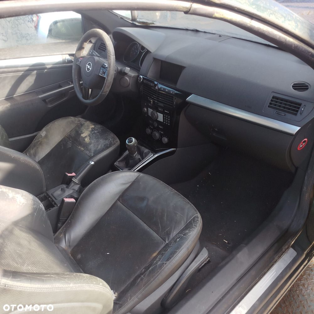 Opel Astra H na części - 4