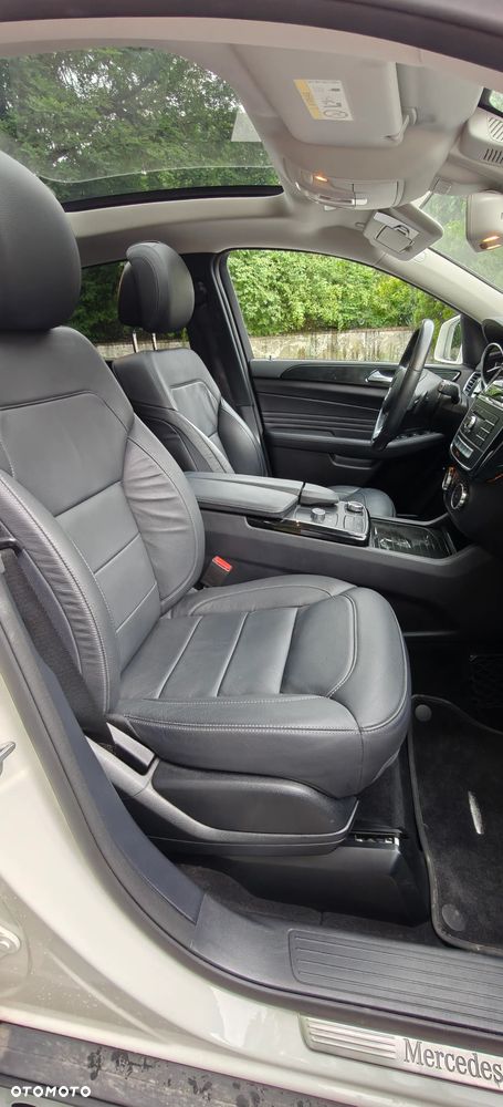 Mercedes-Benz GLE 400 4-Matic 7G-TRONIC - 16