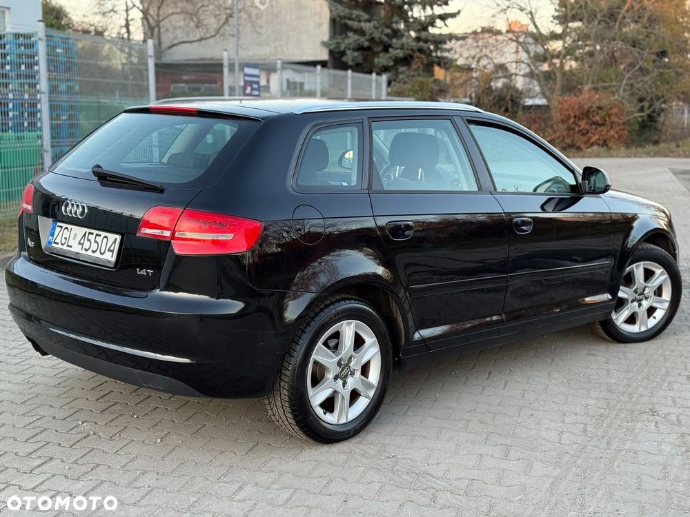 Audi A3 Sportback - 17