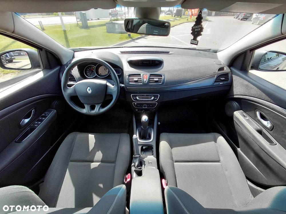 Renault Megane - 11
