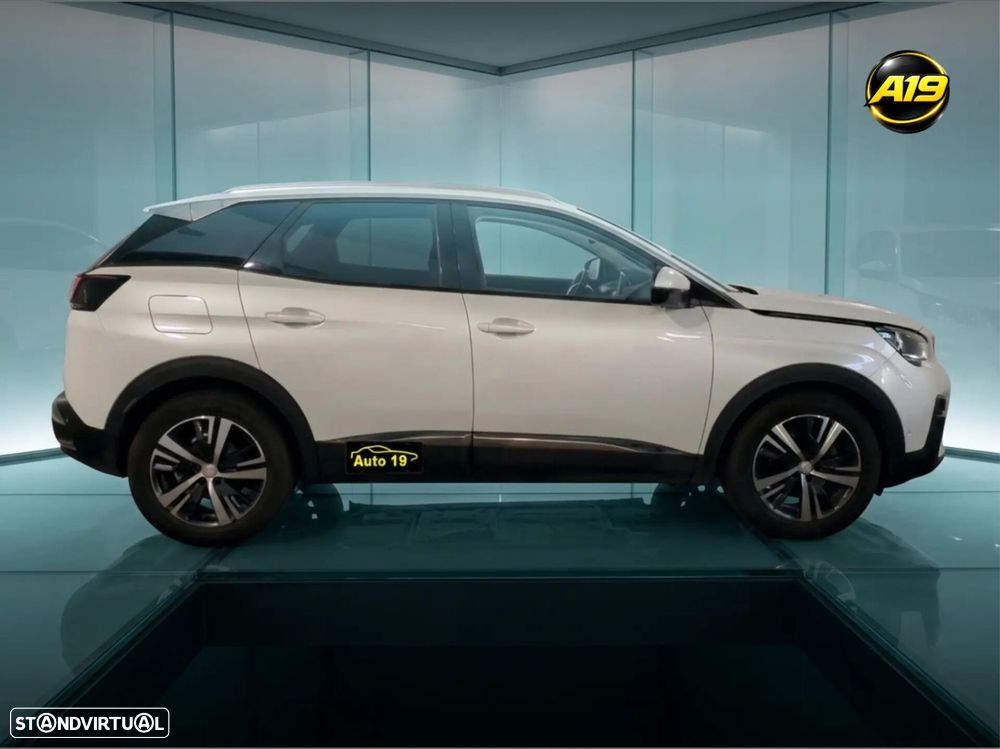 Peugeot 3008 PureTech 130 Stop & Start GPF Allure - 4