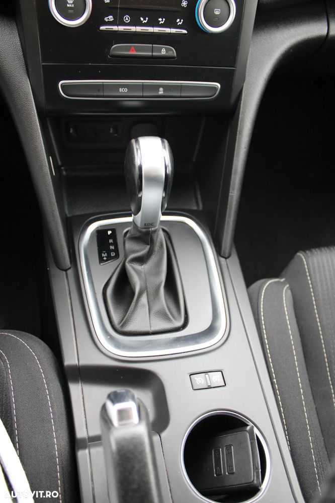 Renault Megane - 8