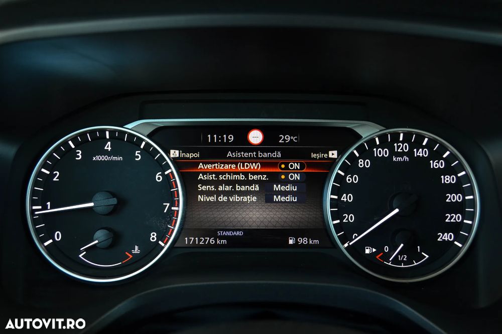Nissan Qashqai 1.3 DIG-T MHEV N-Connecta - 9