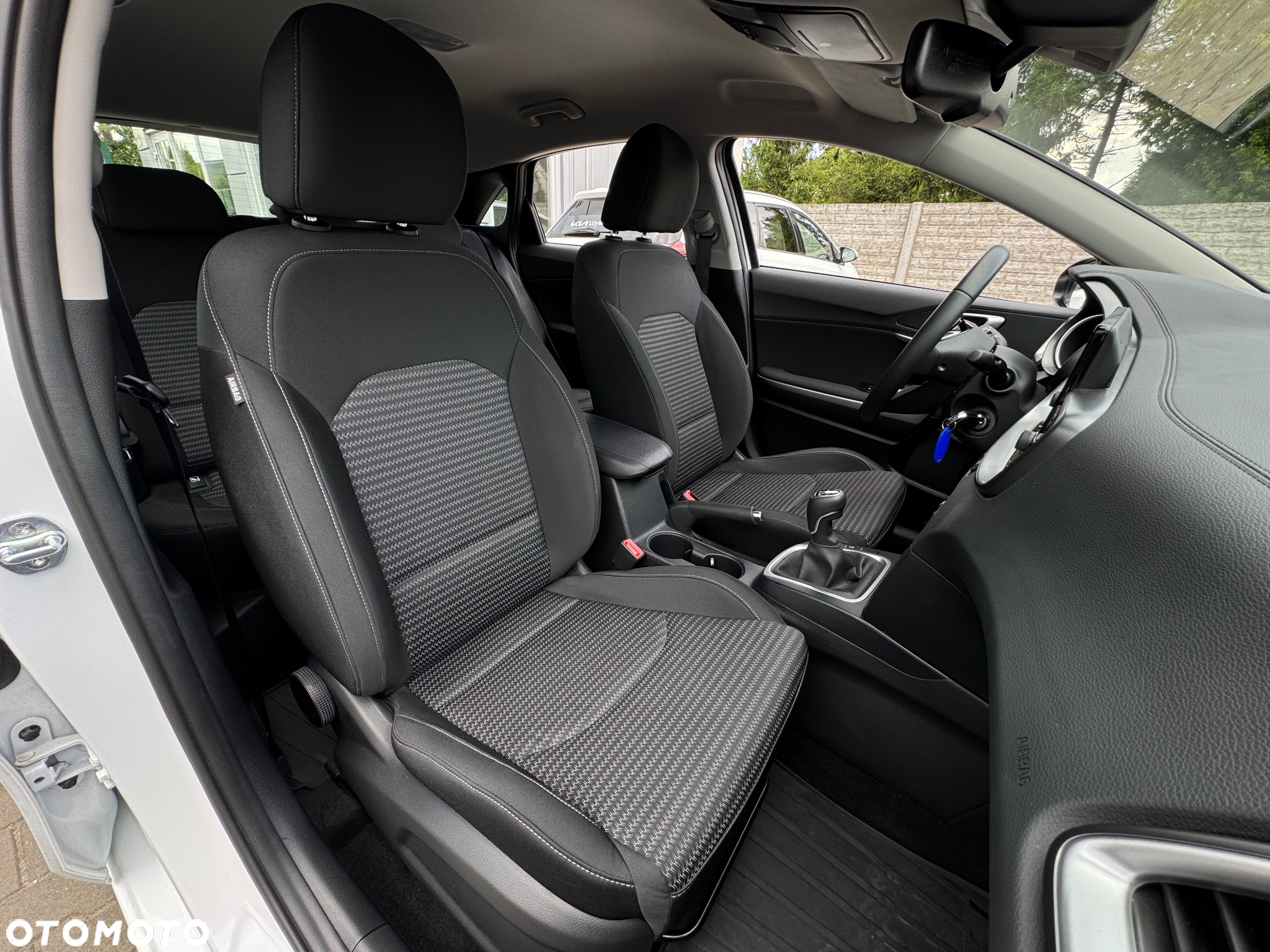Kia Ceed 1.5 T-GDI M - 18