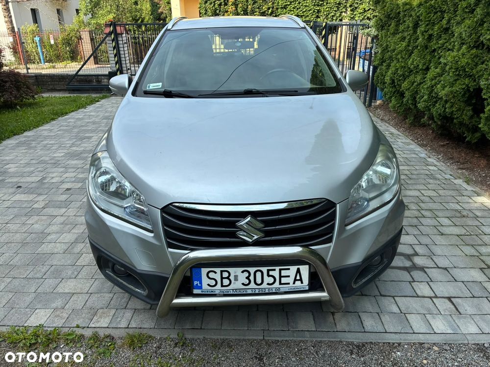 Suzuki SX4 S-Cross 1.6 Premium 4WD - 1