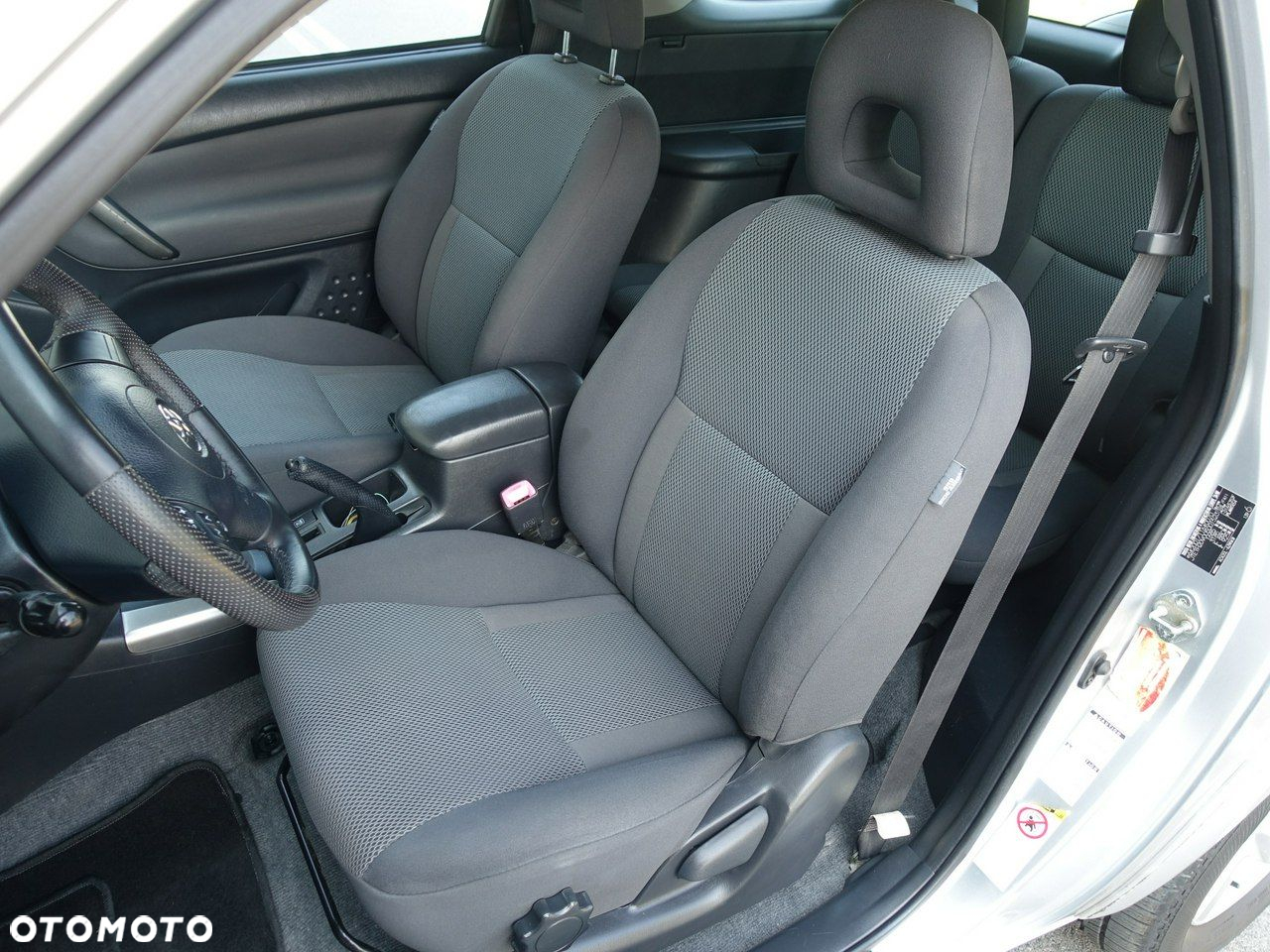 Toyota RAV4 - 12