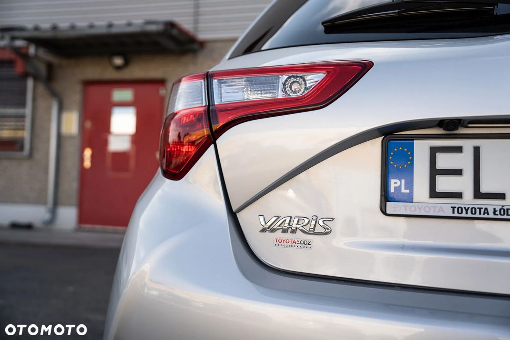 Toyota Yaris - 22