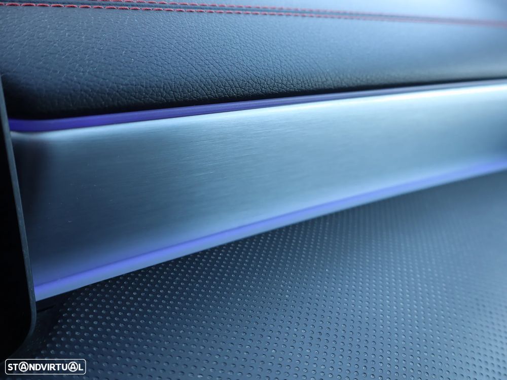 Mercedes-Benz CLA 180 d Shooting Brake AMG Line Aut. - 36