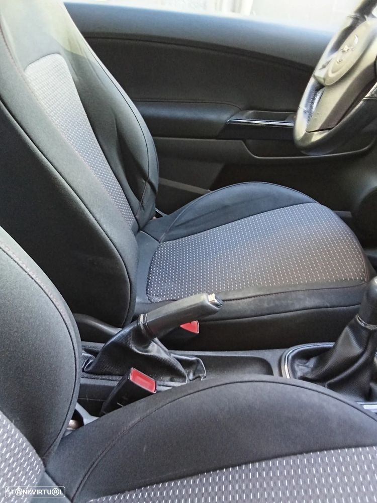 Opel Corsa 1.2 Flex Fuel - 4