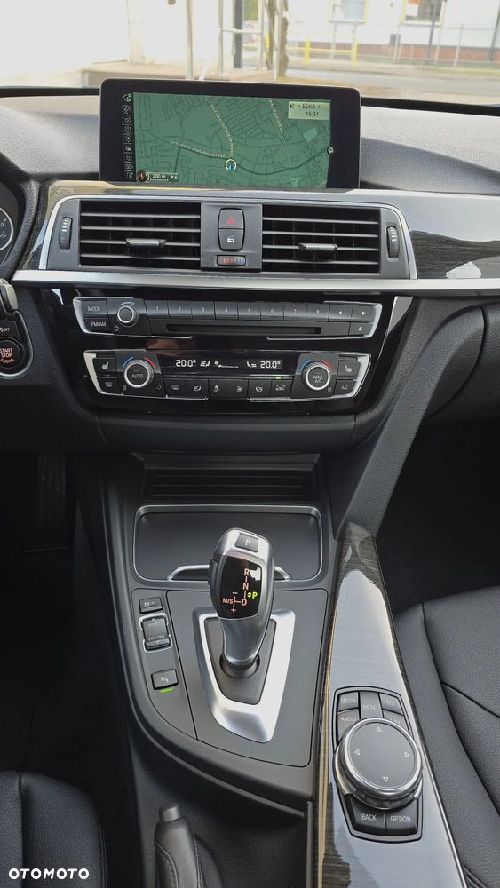 BMW Seria 3 320i Edition M Sport Shadow - 9