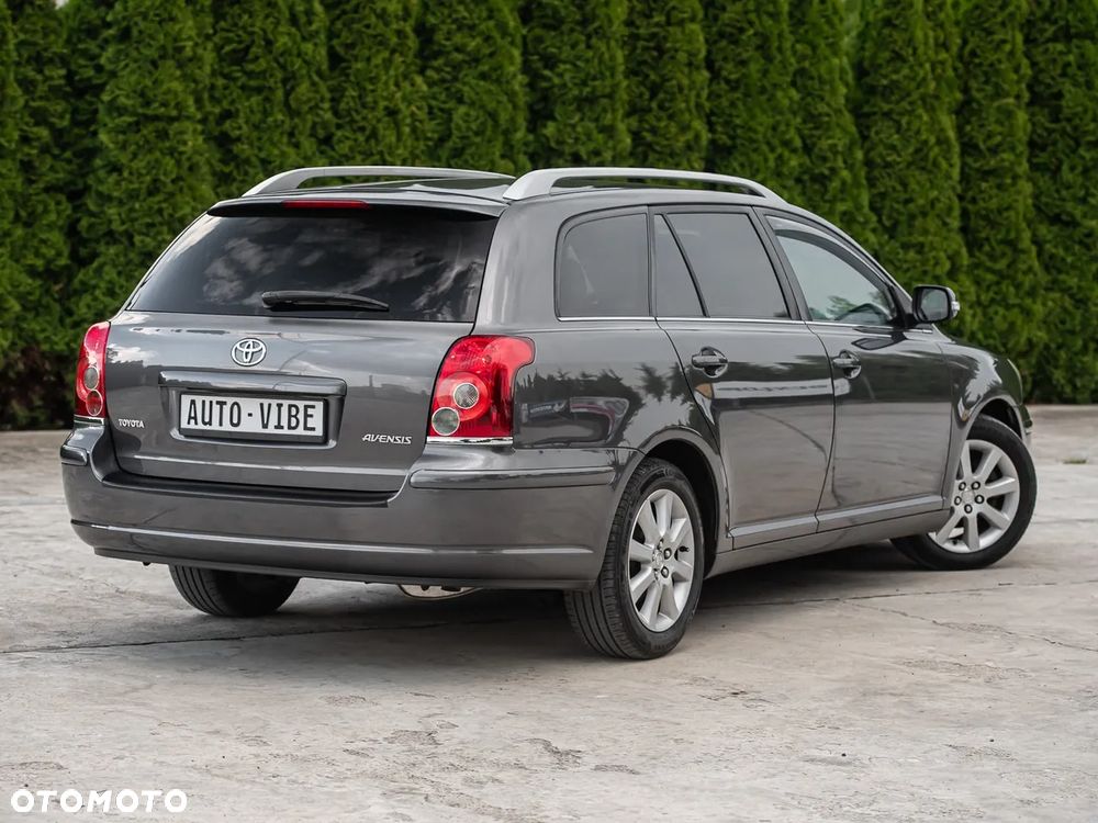 Toyota Avensis 1.8 VVT-i Terra Plus - 13