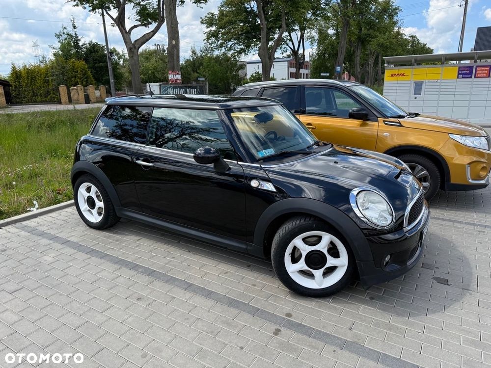 MINI Cooper - 1