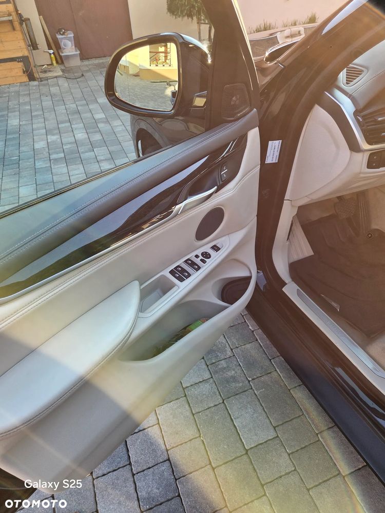 BMW X5 xDrive40d - 30