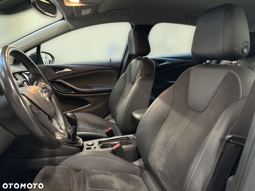 Opel Astra - 12