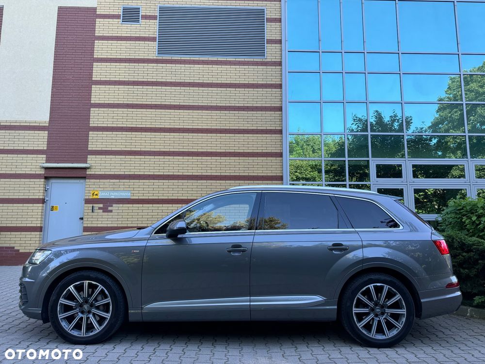 Audi Q7 - 6
