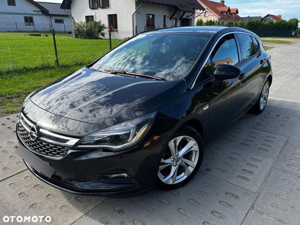 Opel Astra 1.6 D (CDTI) Start/Stop Dynamic - 12