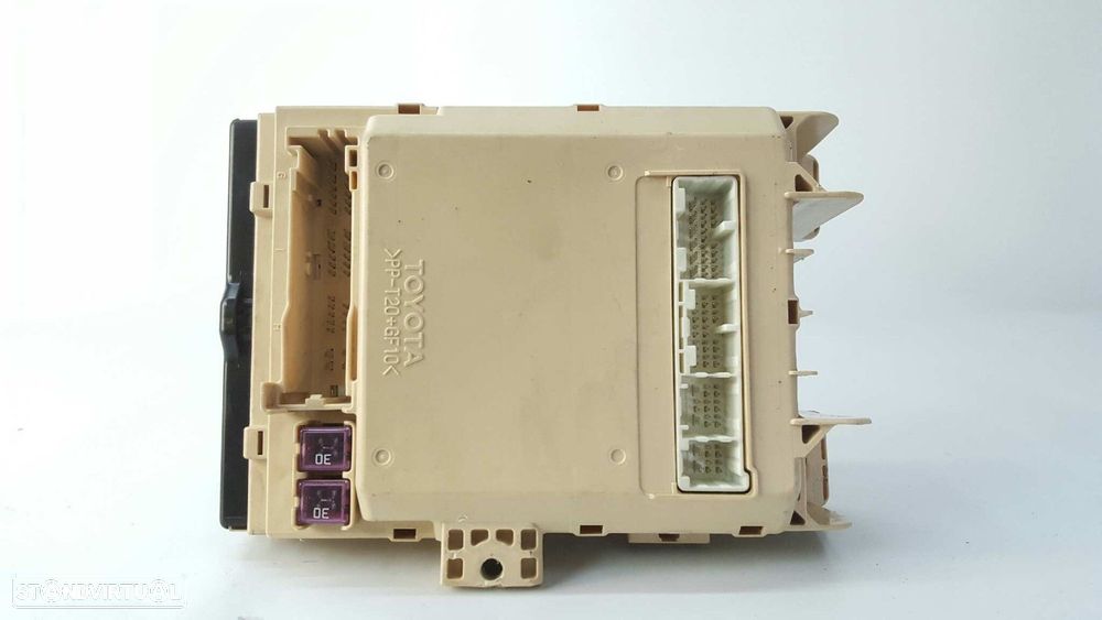 CAIXA DE RELÉS/ FUSÍVEIS LEXUS RX300 (MCU15) PREMIUM - 4