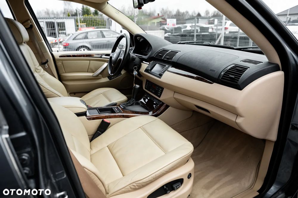 BMW X5 3.0 i Edition Exclusive - 21