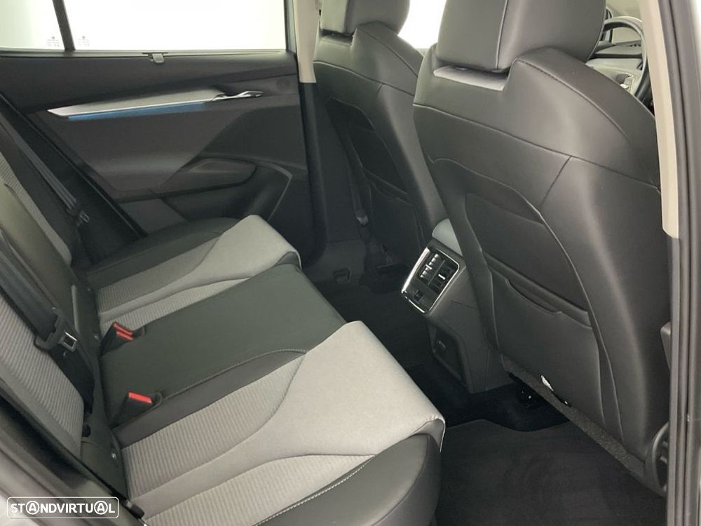 Skoda Enyaq iV 80 - 23