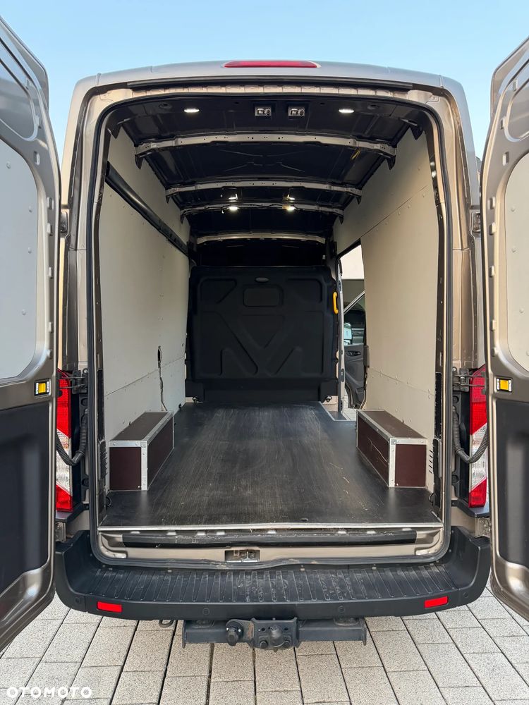 Ford Transit - 10