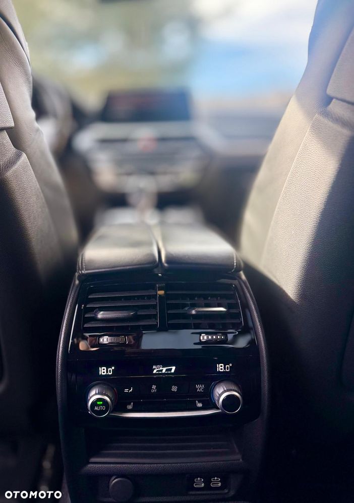 BMW Seria 5 - 29