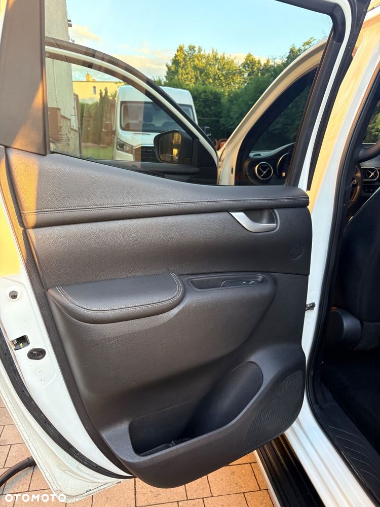 Mercedes-Benz Klasa X 250 d 4-Matic Power - 21