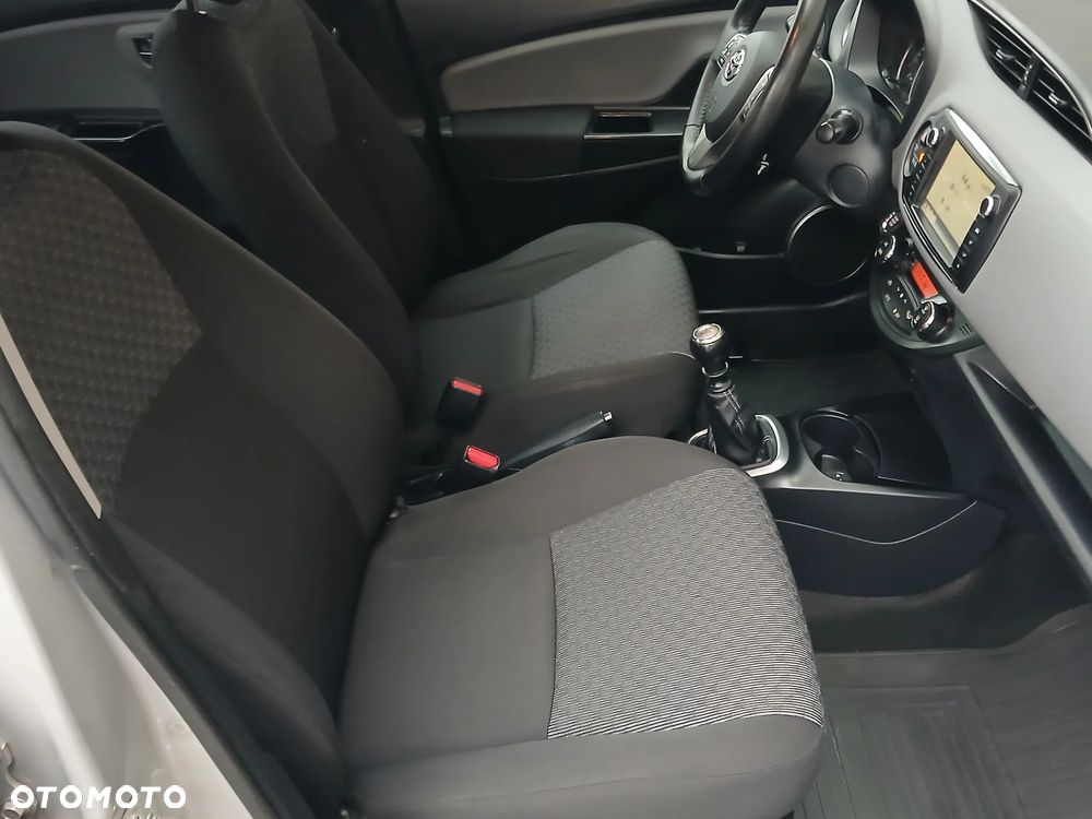Toyota Yaris 1.33 VVT-i Comfort - 21