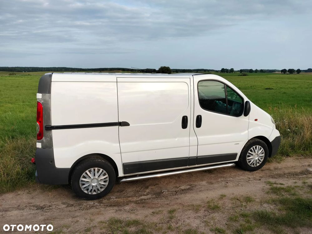 Opel vivaro - 10