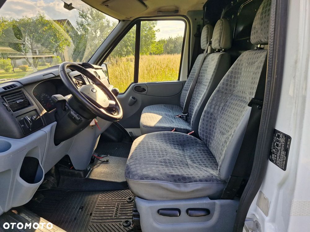 Ford TRANSIT - 9