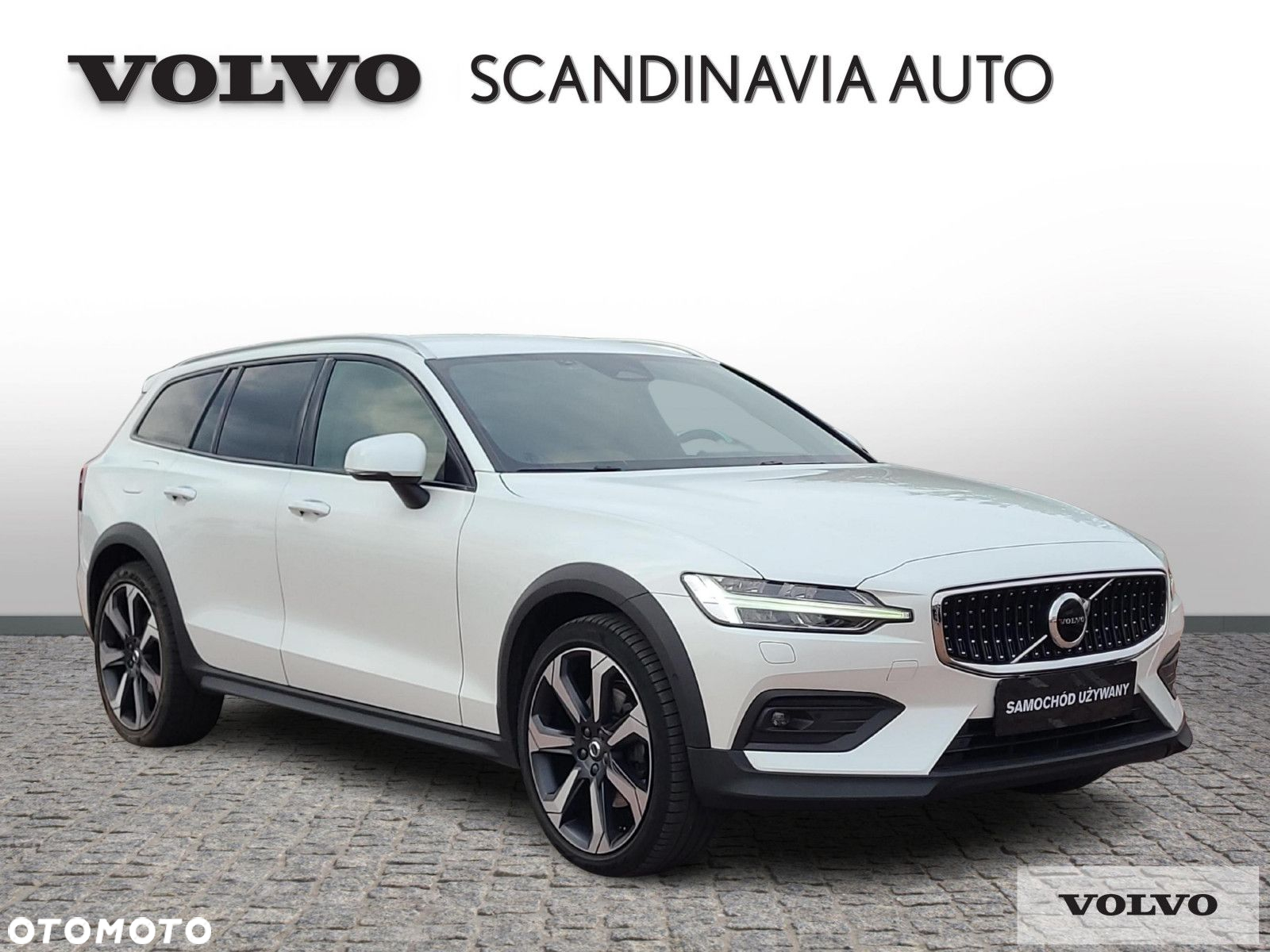 Volvo V60 Cross Country - 7