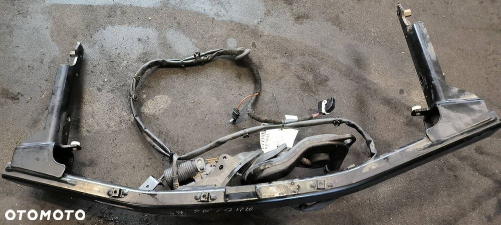 HAK HOLOWNICZY AUDI A4 B9 8W0800491M - 8