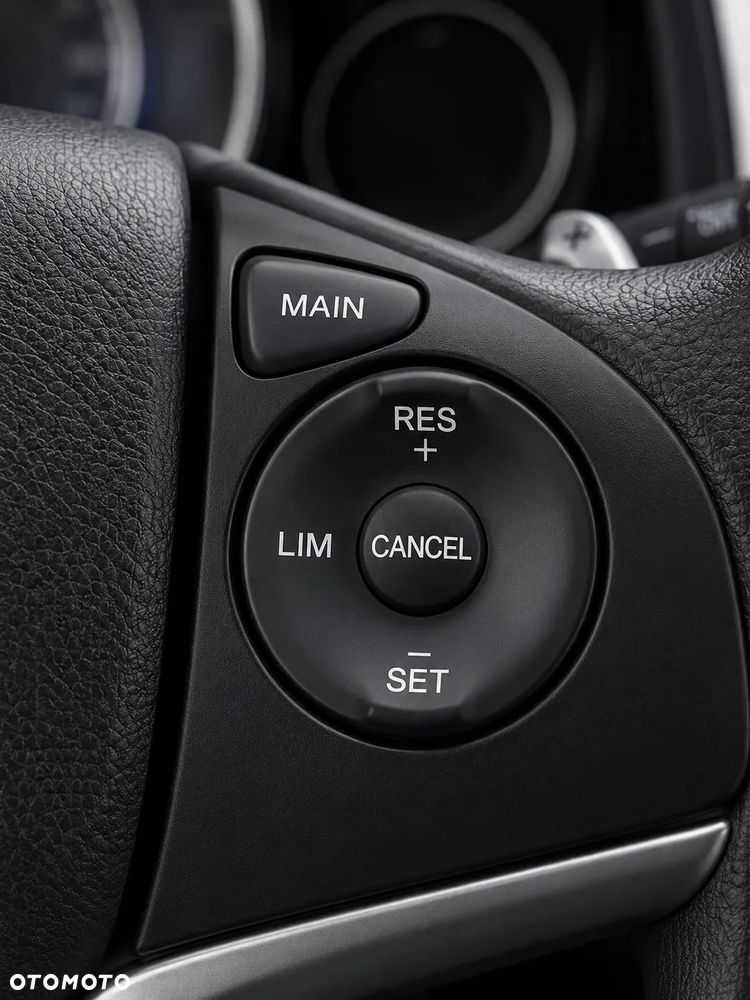 Honda Jazz 1.3 Elegance (ADAS/Honda Connect +/OGS2) CVT - 24
