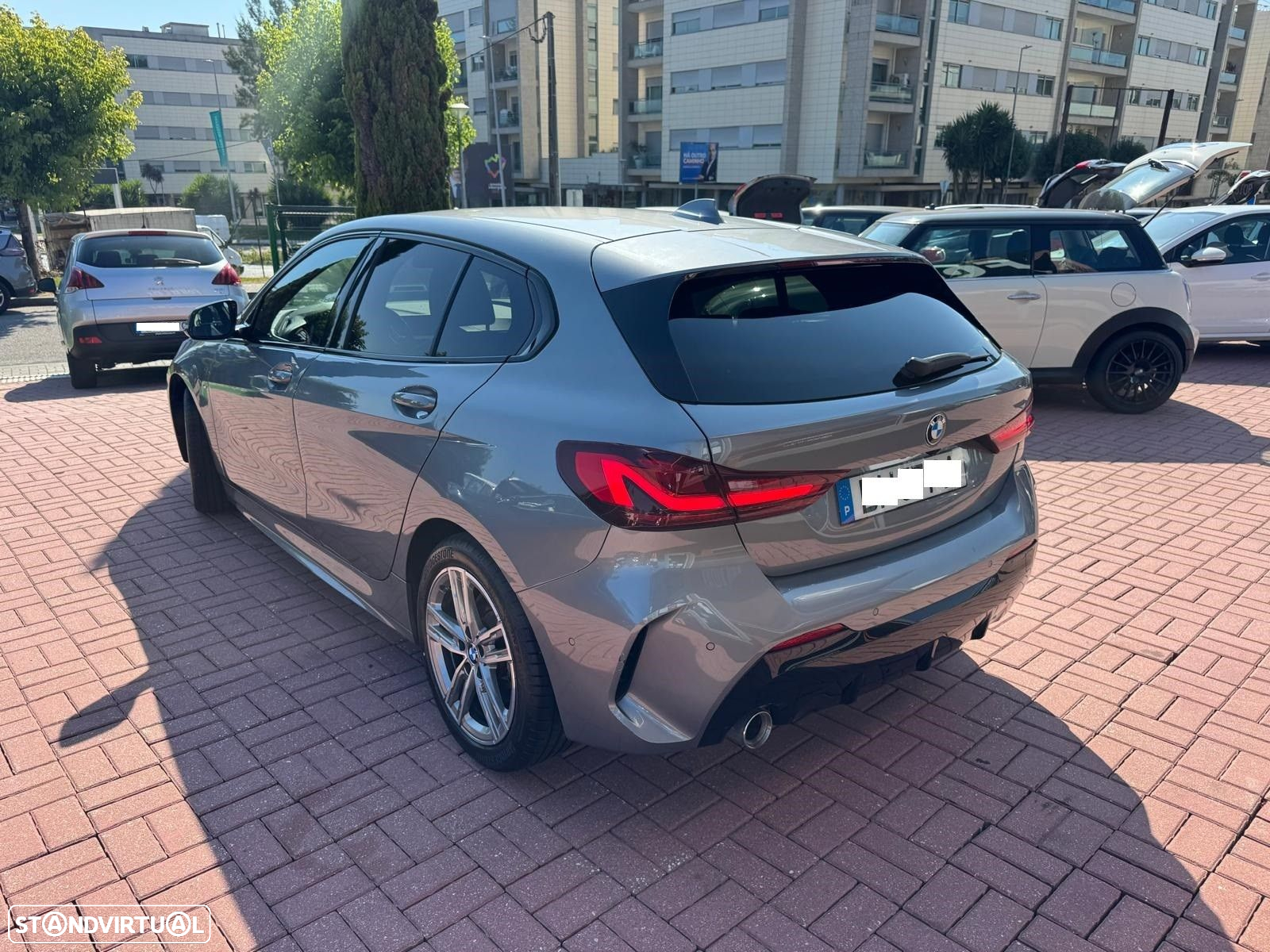BMW 116 d Pack Desportivo M Auto - 42