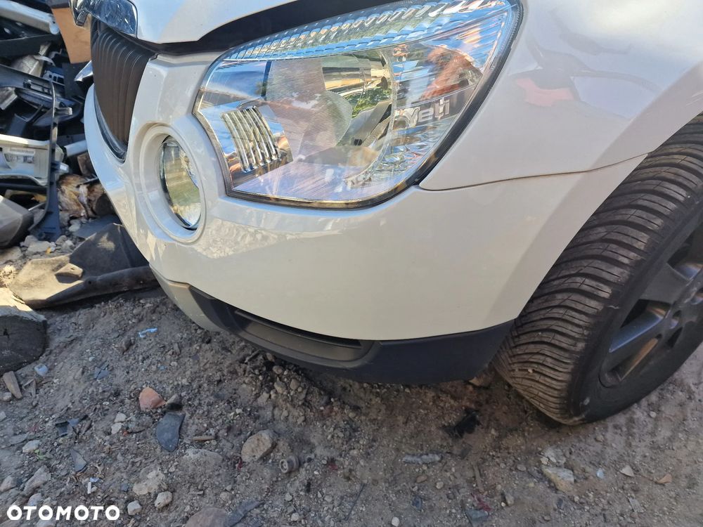 Zderzak  przód  skoda  yeti  w  kolorze  1026 - 2