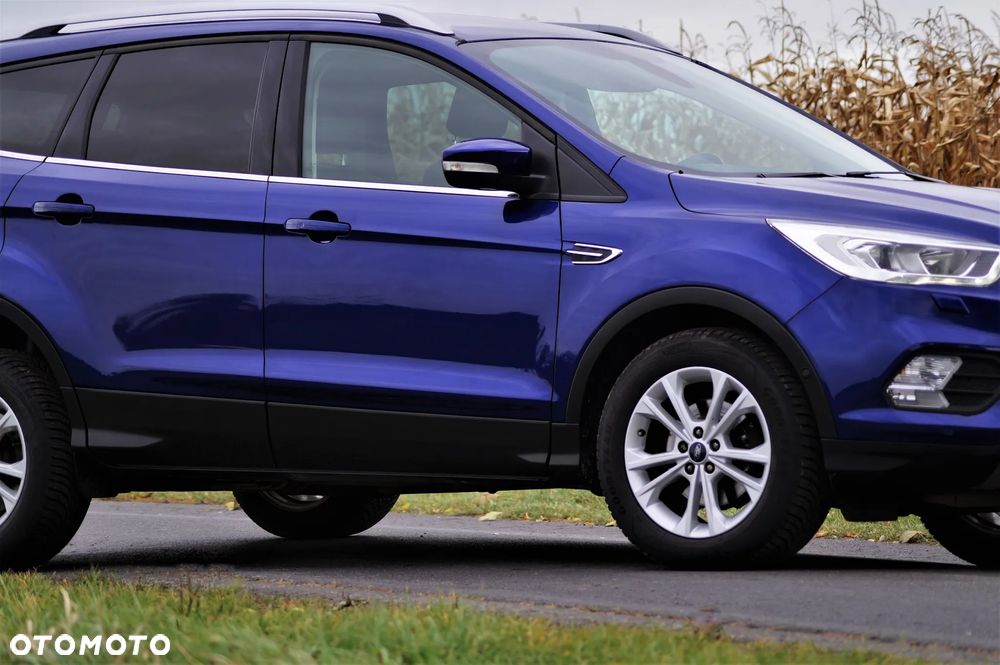 Ford Kuga - 22