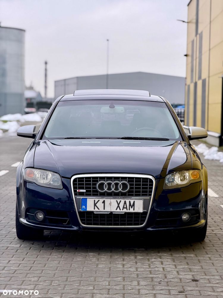 Audi A4 Limousine 2.0 T FSI quattro tiptronic - 11