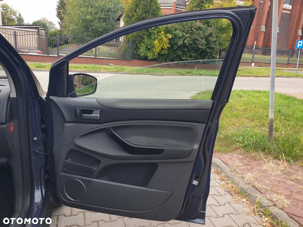 Ford Kuga 2.0 TDCi Titanium S - 28