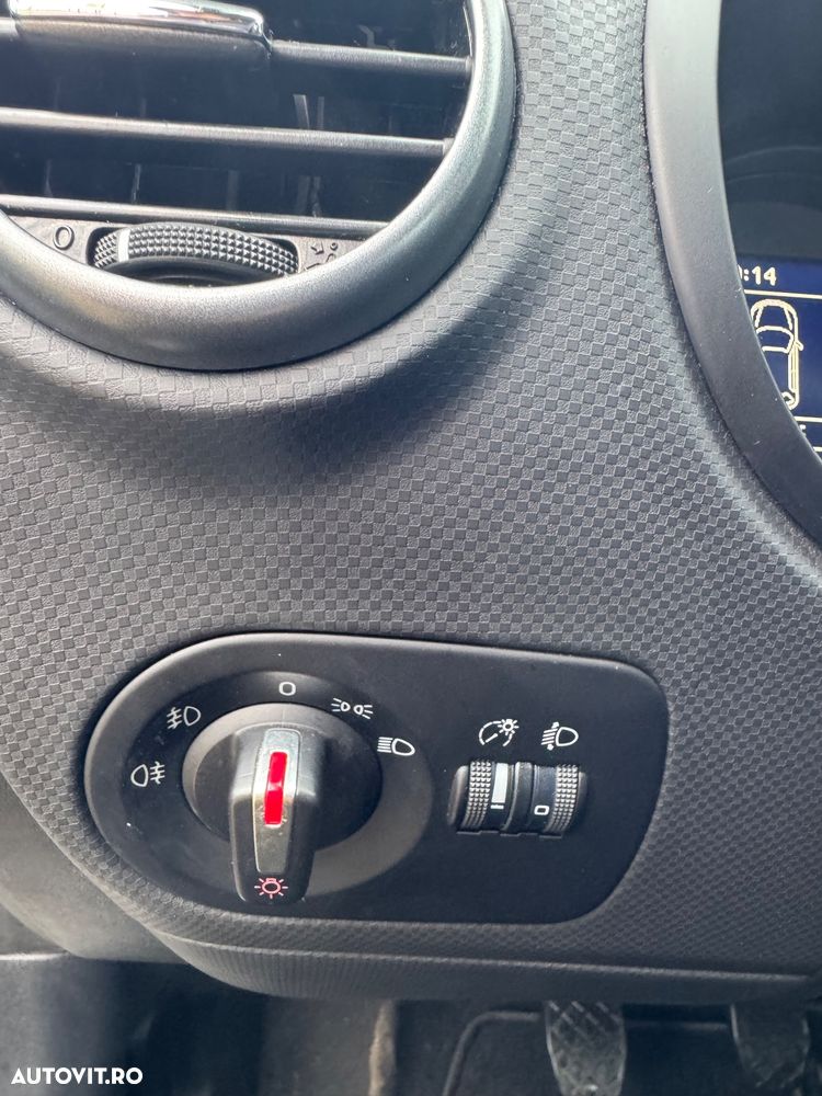 Seat Leon 1.6 TDI Style - 8