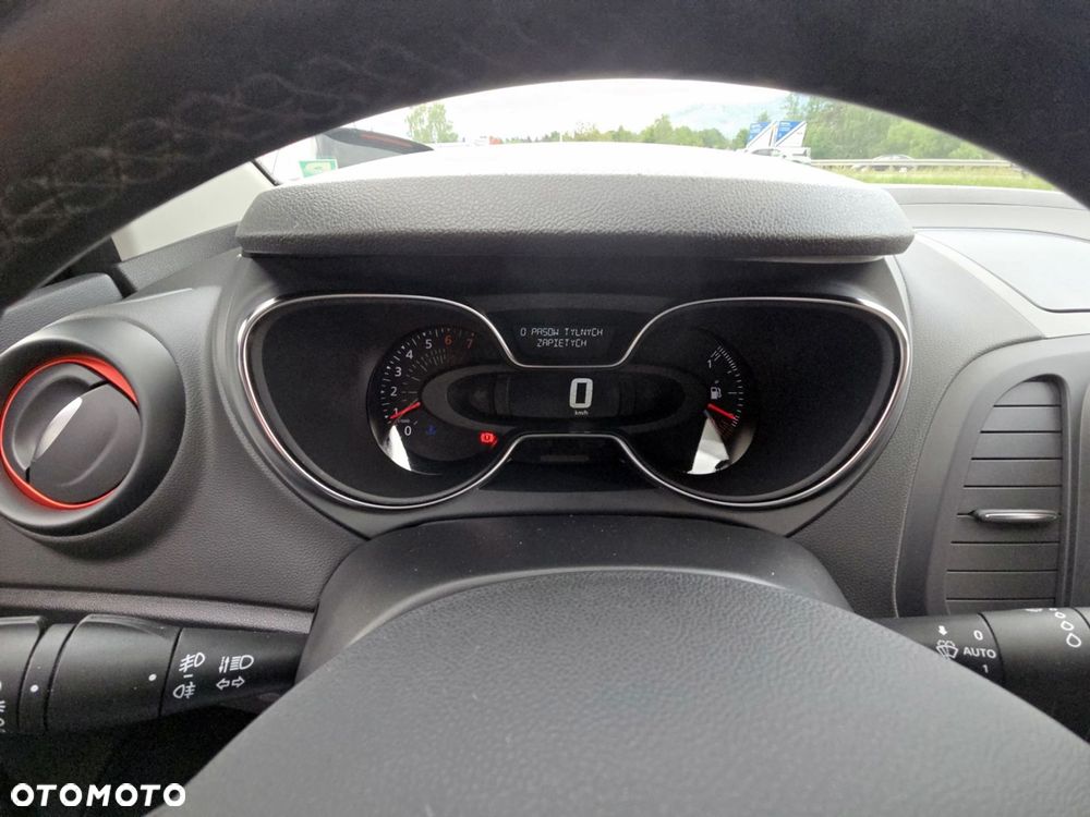 Renault Captur ENERGY TCe 120 Crossborder - 11