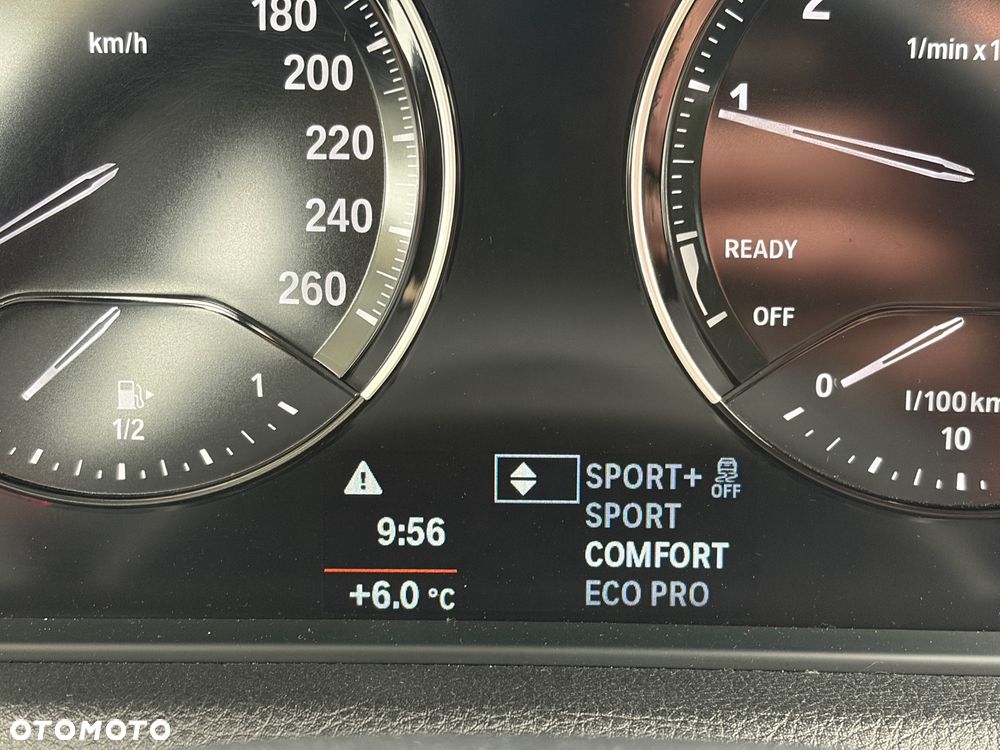 BMW Seria 1 118i Sport Line Shadow - 23