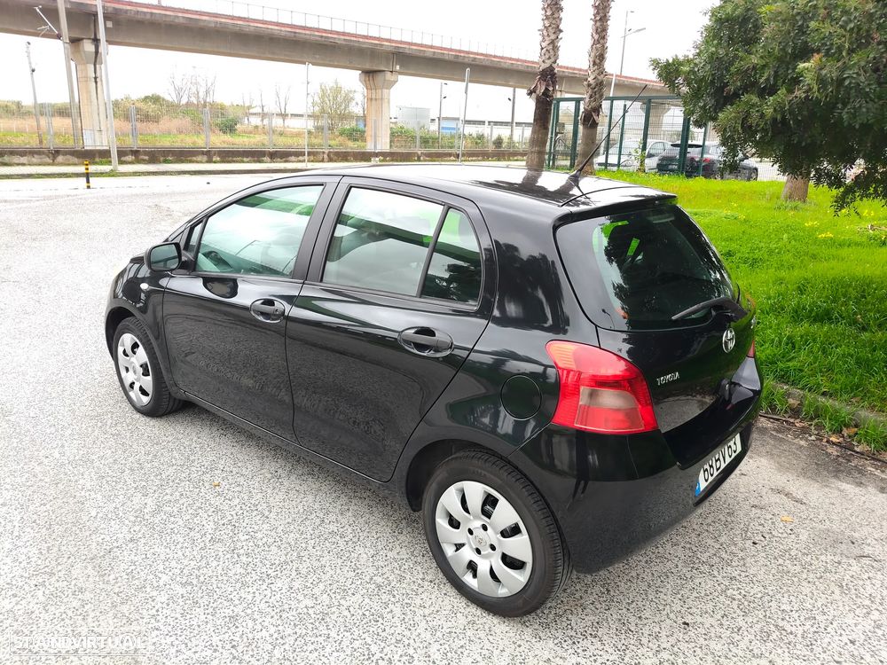 Toyota Yaris 1.0 VVT-i AC - 7