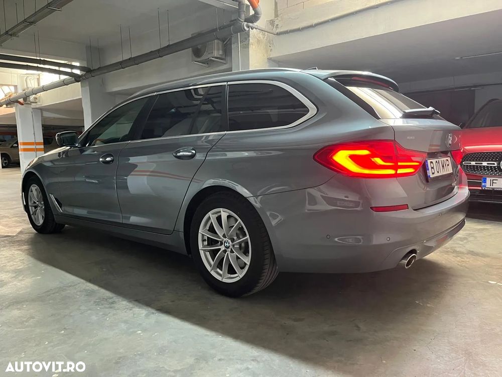 BMW Seria 5 520d Touring Aut. Luxury Line - 5
