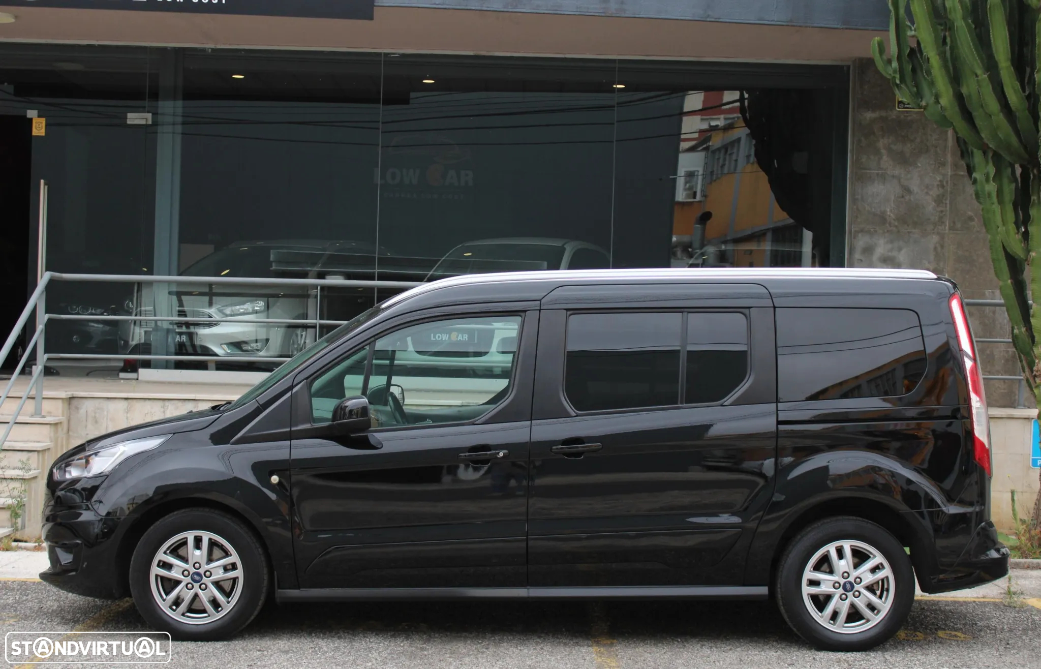 Ford Tourneo Connect Grand 1.5 TDCi Titanium - 16