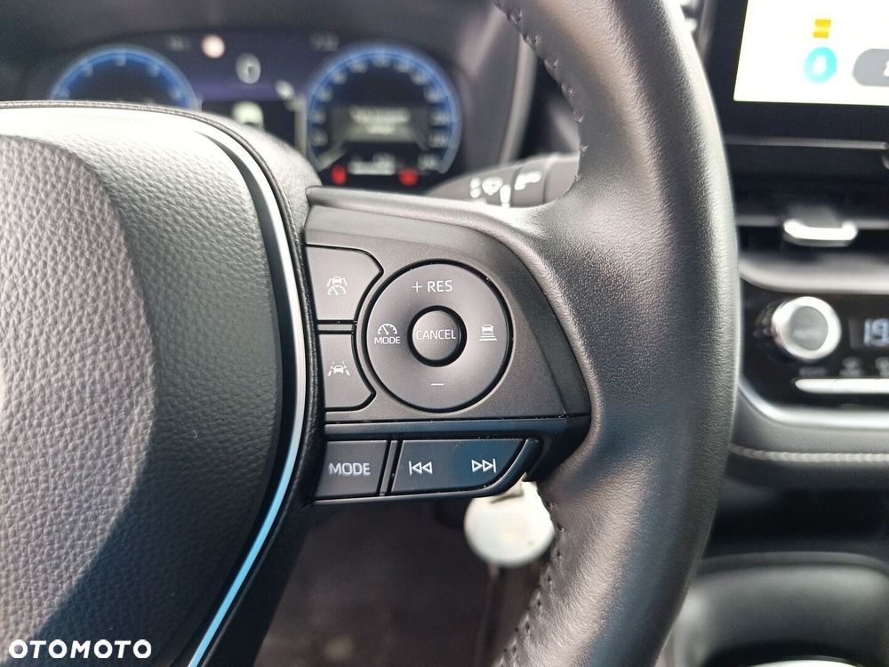 Toyota Corolla - 23