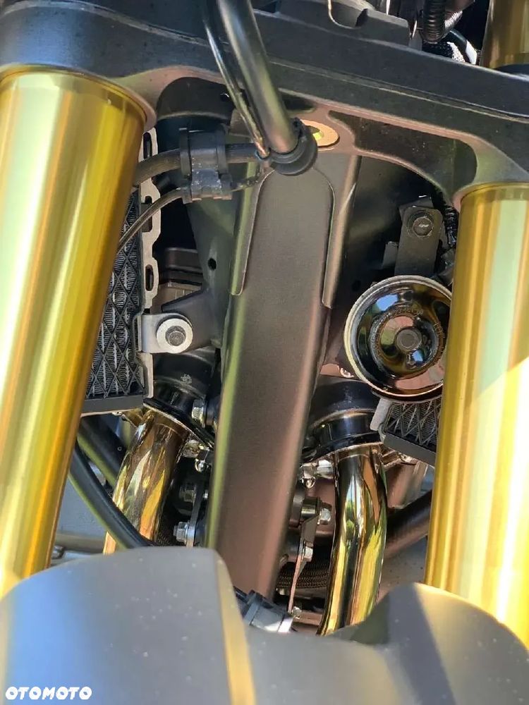 Honda CRF - 18