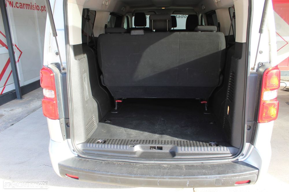 Toyota Proace Verso 1.5 D-4D L2 1.2T Comfort 9L - 24
